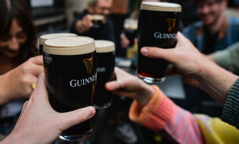 Guinness yeasts are genetically unique among Irish beers